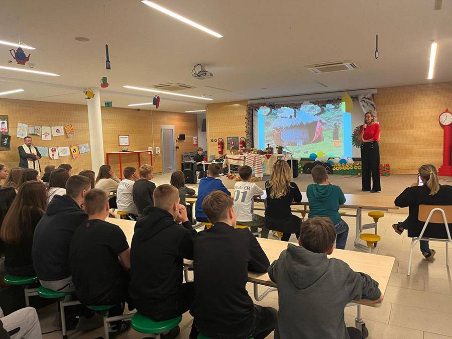 Join us on new volunteer course