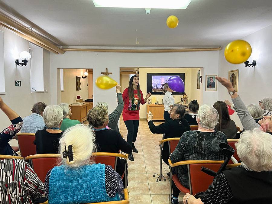 Join us on new volunteer course